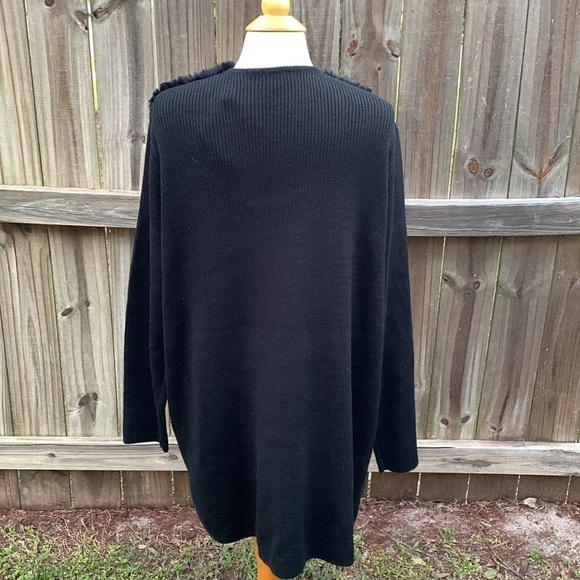 89th + Madison knit sweater with faux fur, size 2x - Picture 3 of 8